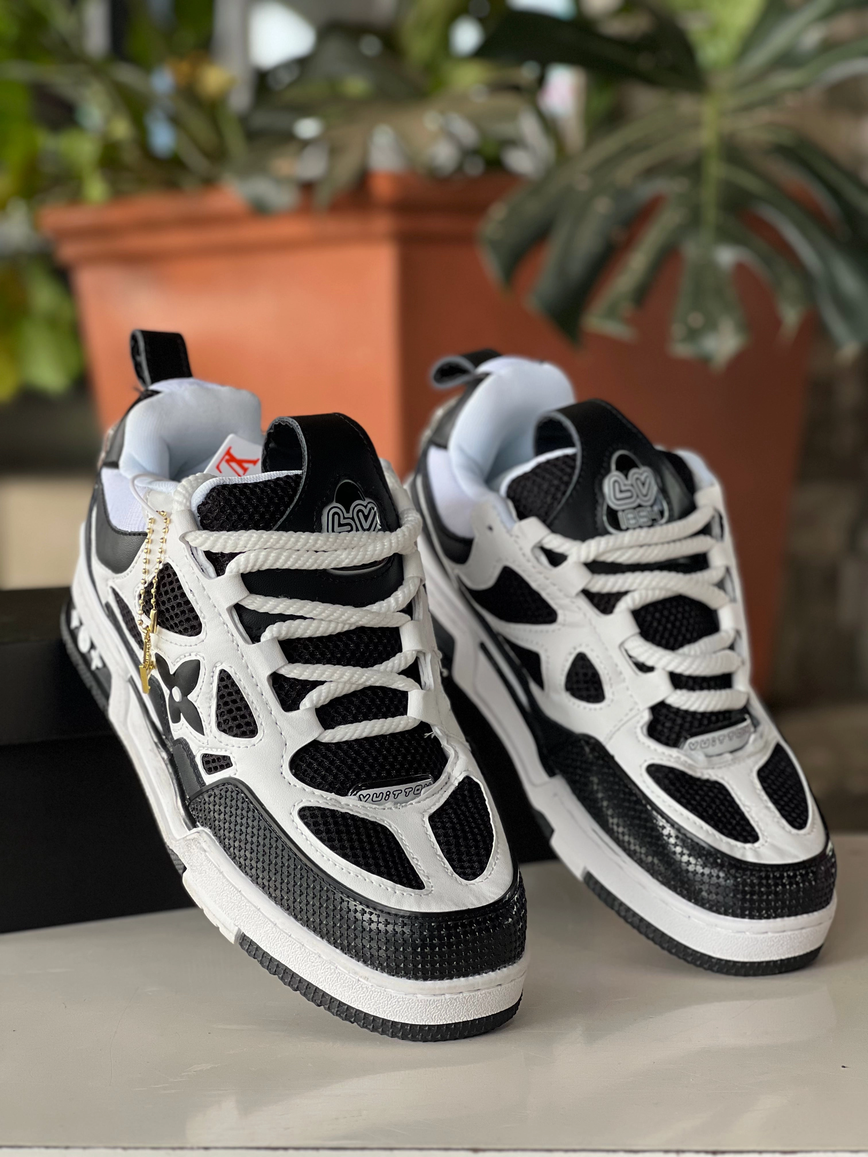Chunky Platform Sneakers Louis Vuitton skate sneakers - Black white