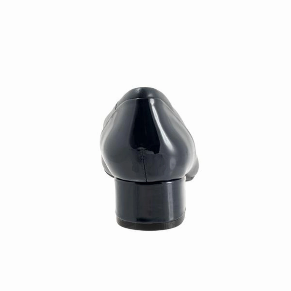 Trotters Daisy Navy/Patent Leather Pump (Women's)