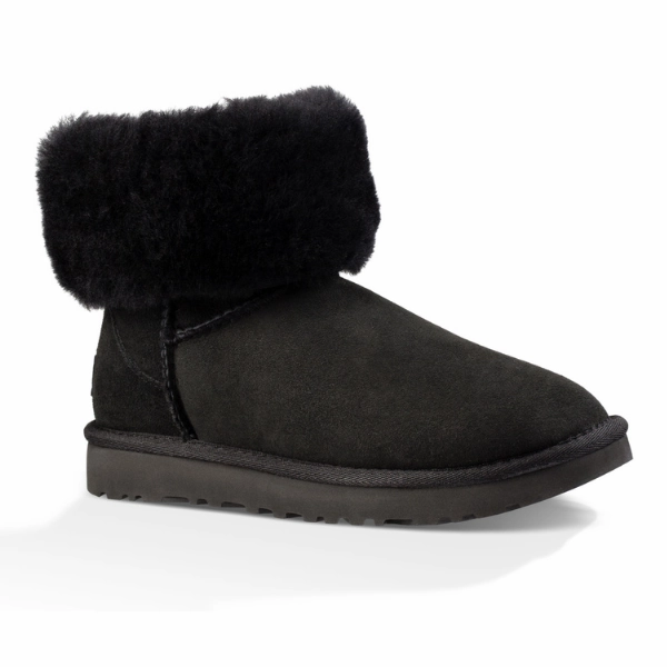 UGG Women's Classic Short II Boot Black Club Slippers