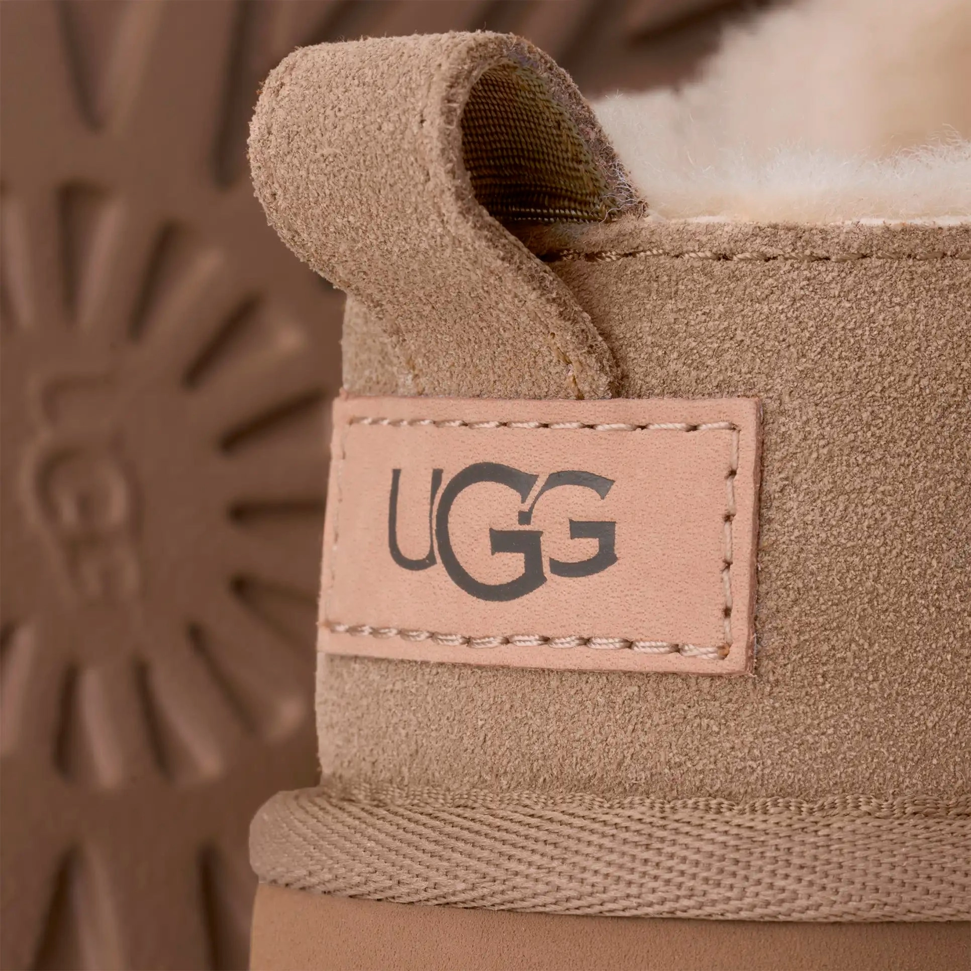 UGG WOMENS CLASSIC MICRO - SAND Mole Slippers Osrs