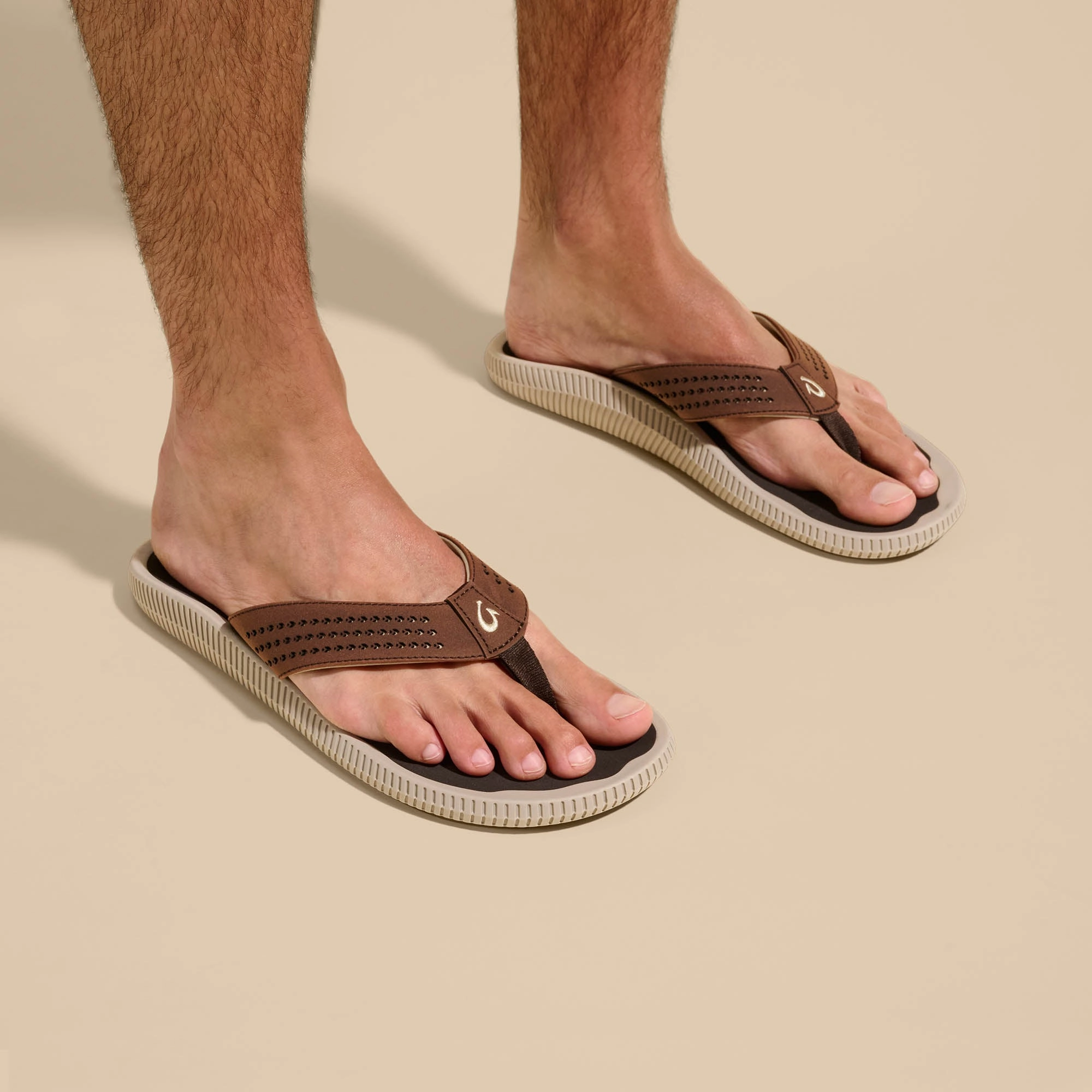 Ulele - Dark Wood Foam Sandals