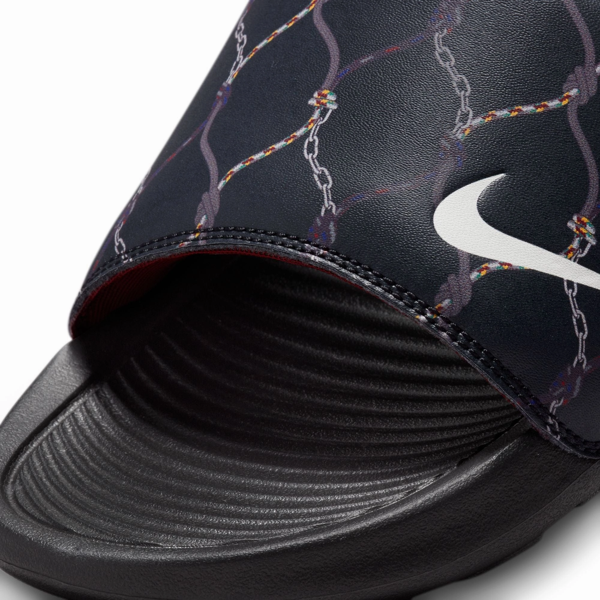 Basketball Shoes 7.5 Victori One Printed