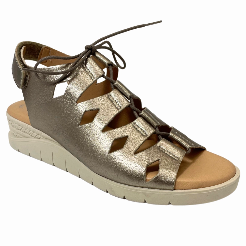 Sandals Wide Valeria's Janice Metallic Onix Sandal (Women's)
