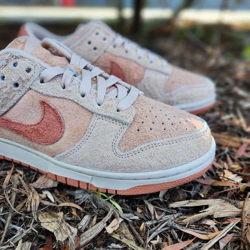 Basketball Shoes 2023 W Nike Dunk Low 'AMBER'
