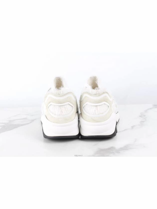 CC logo knit sneakers 36 230 Chanel Fight Club Sneakers