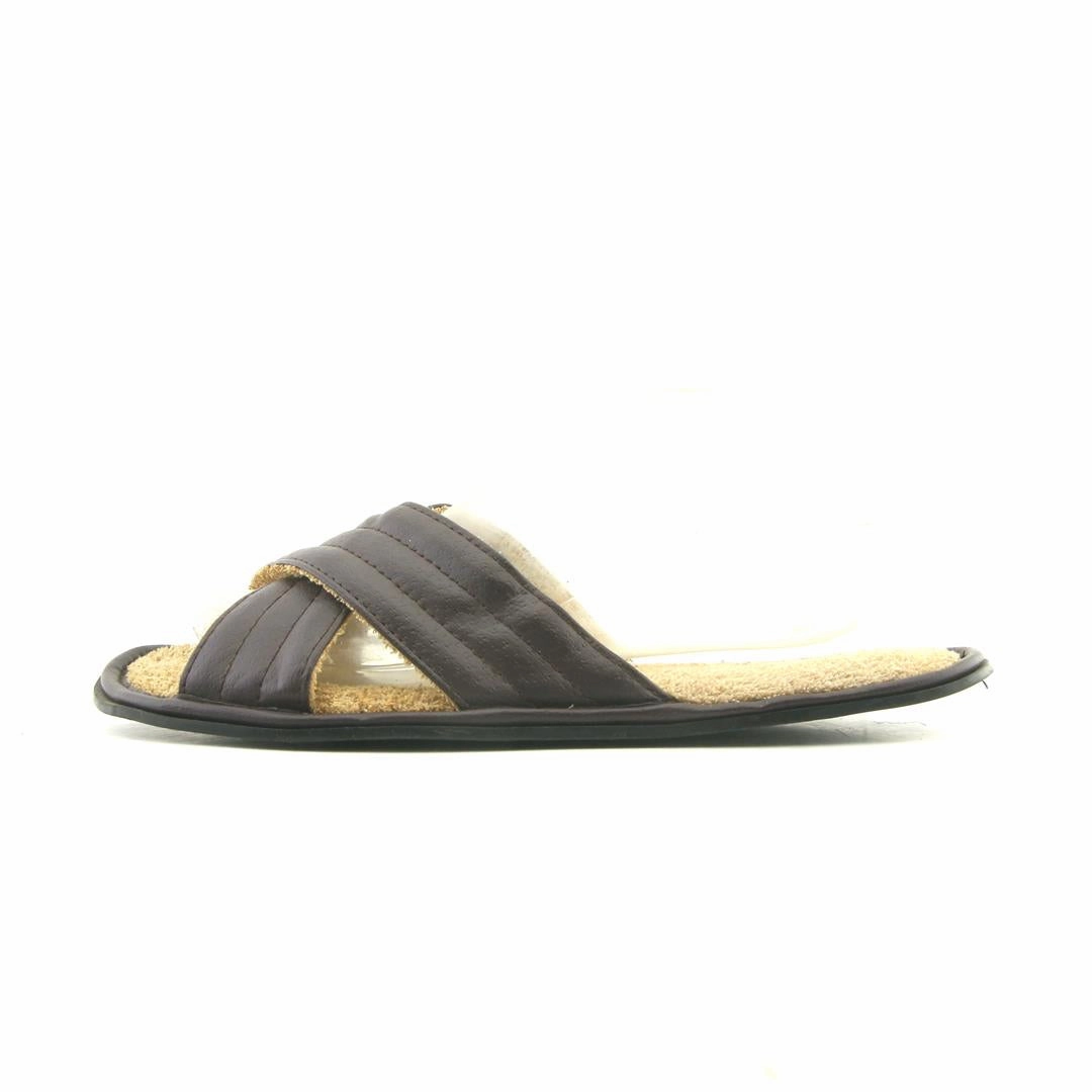 Non Slippery Slippers AMERICAN BRAND .