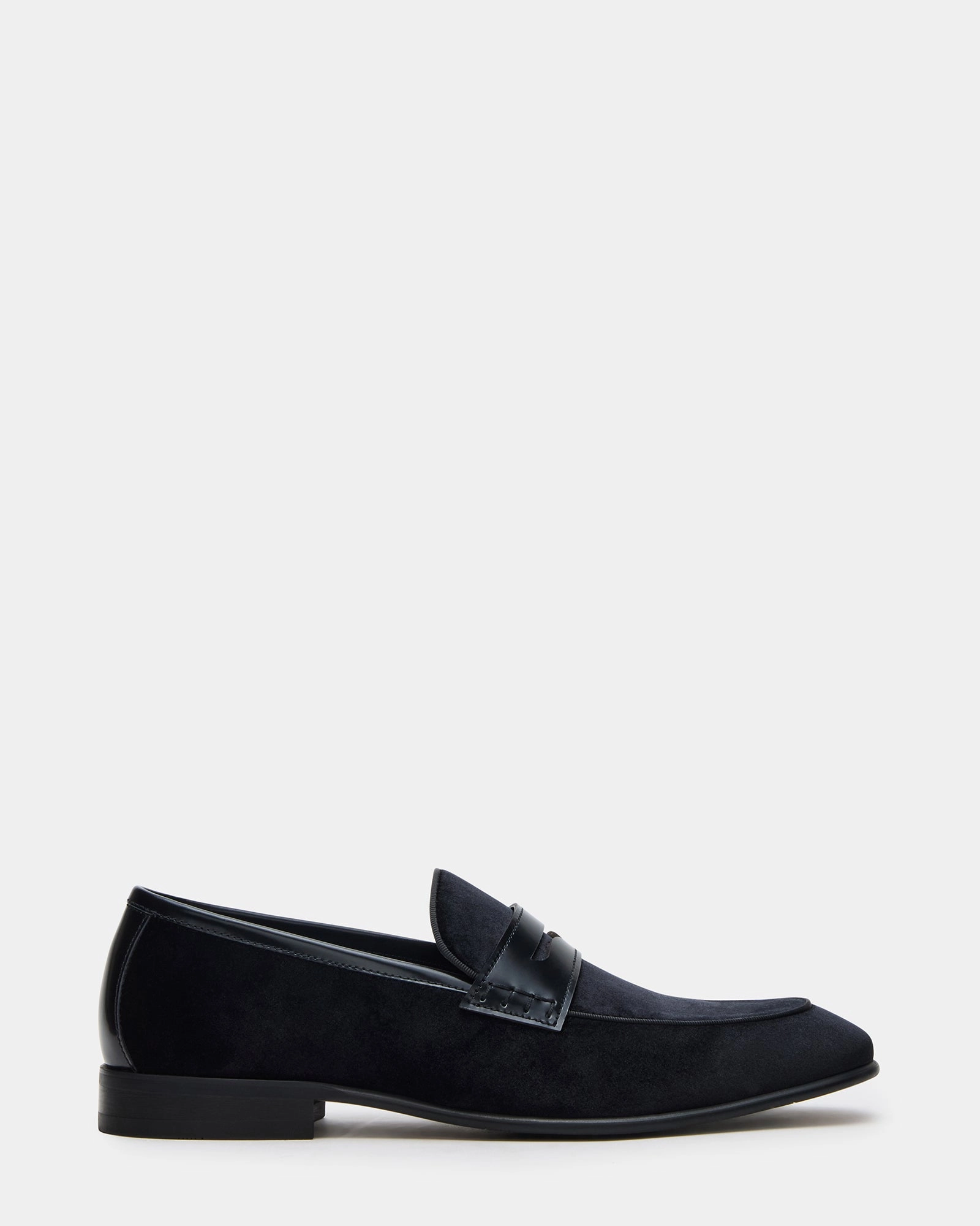 YARDLY BLACK VELVET Car Loafers