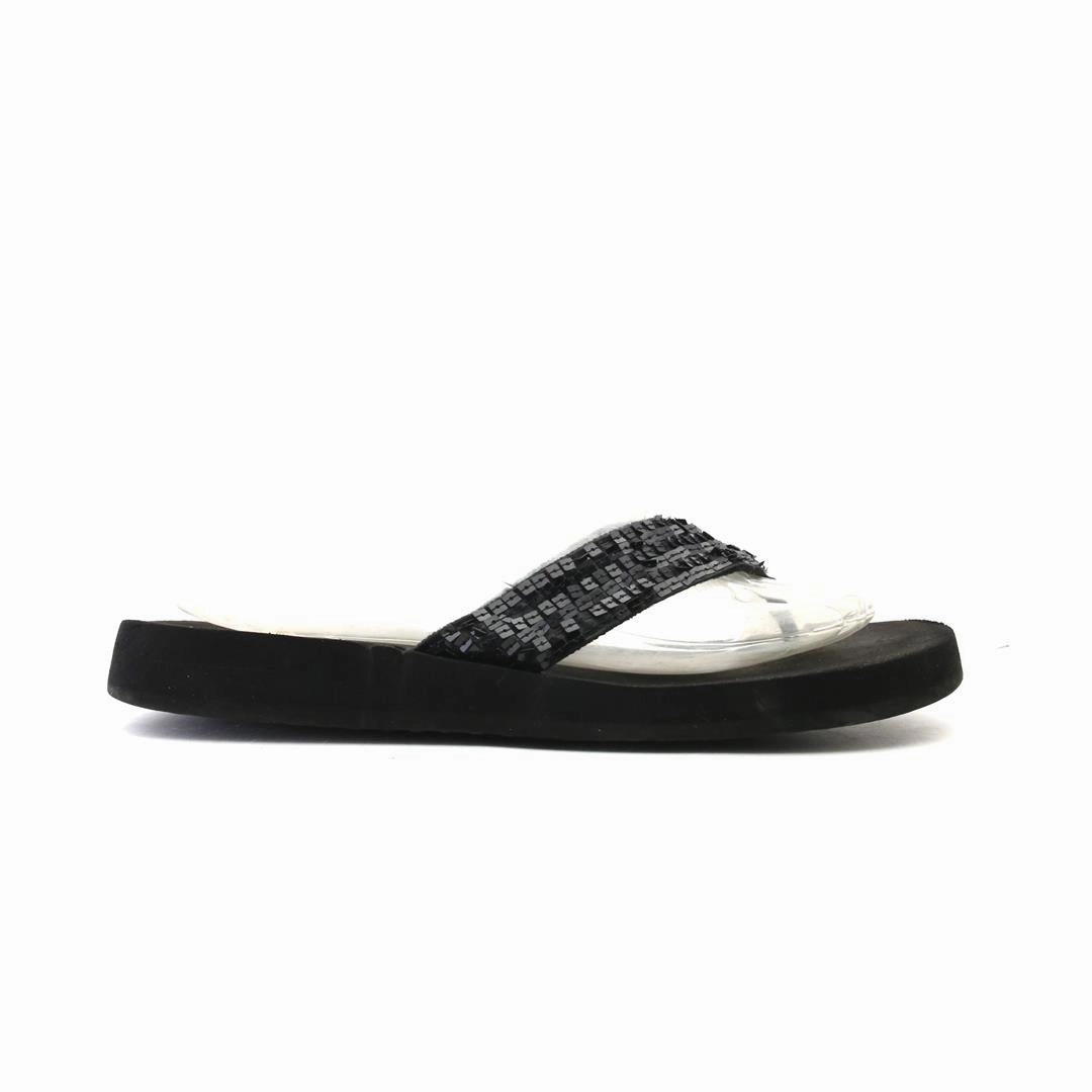 YELLOW BOX . Wade Slides