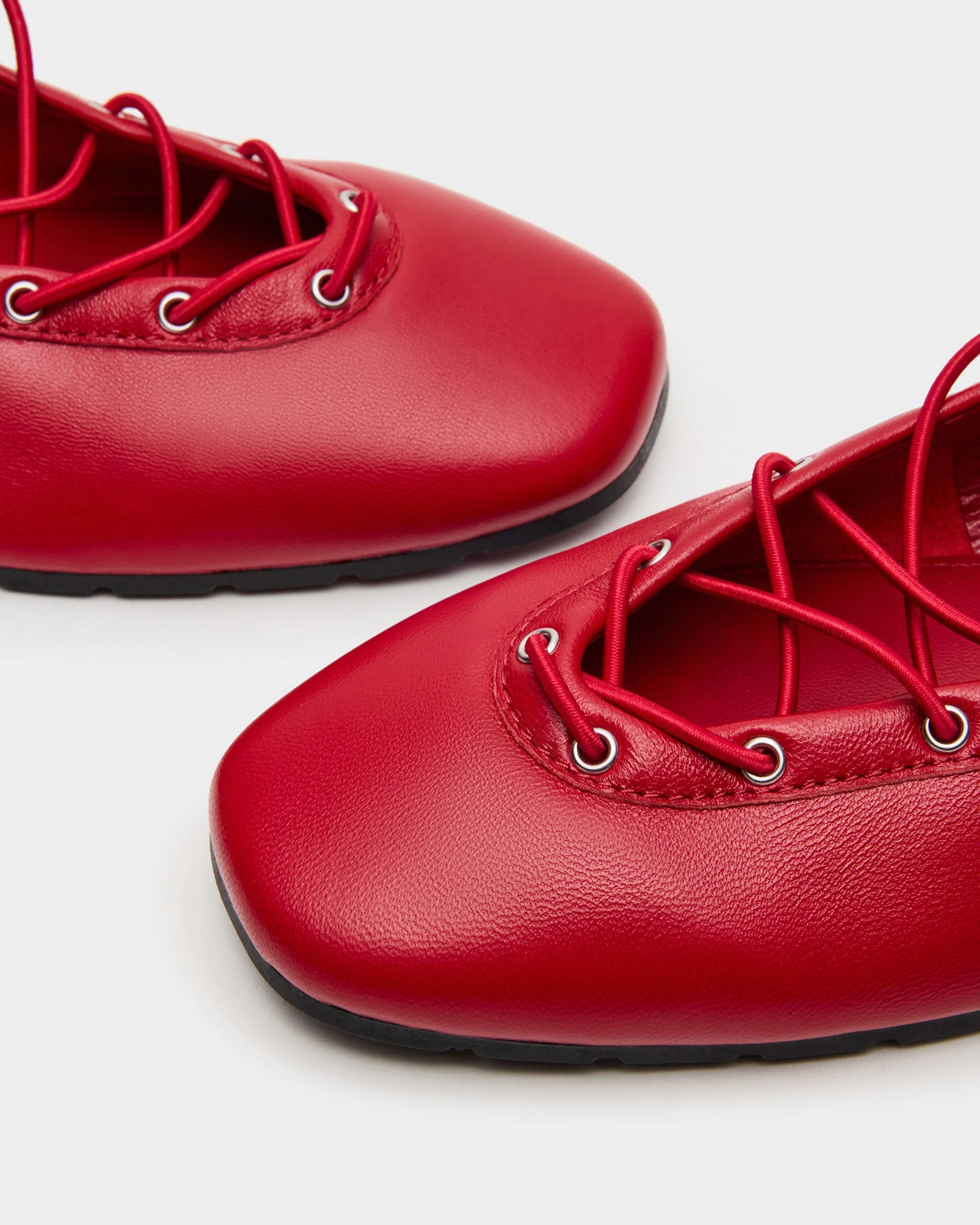 Classic Slip On Loafers POINTE RED LEATHER