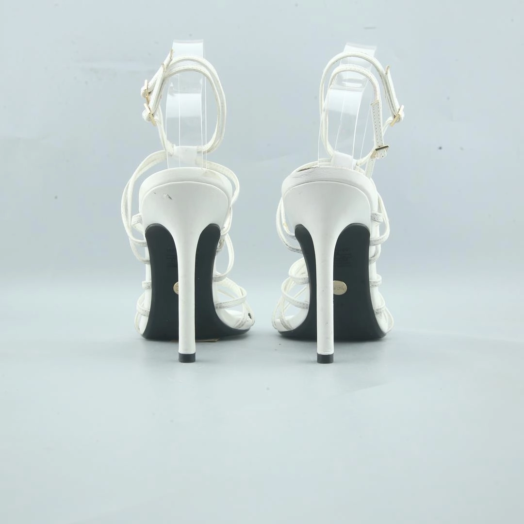 ZARA. . Timeless High Heels