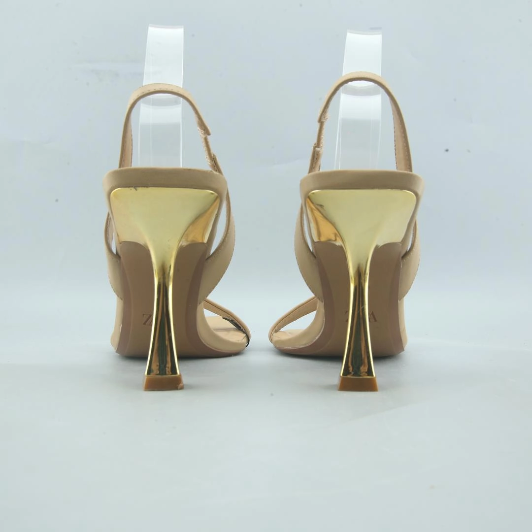 Denim Thigh High Heels ZARA. .