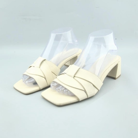 Floral Print High Heel Shoes ZARA. .