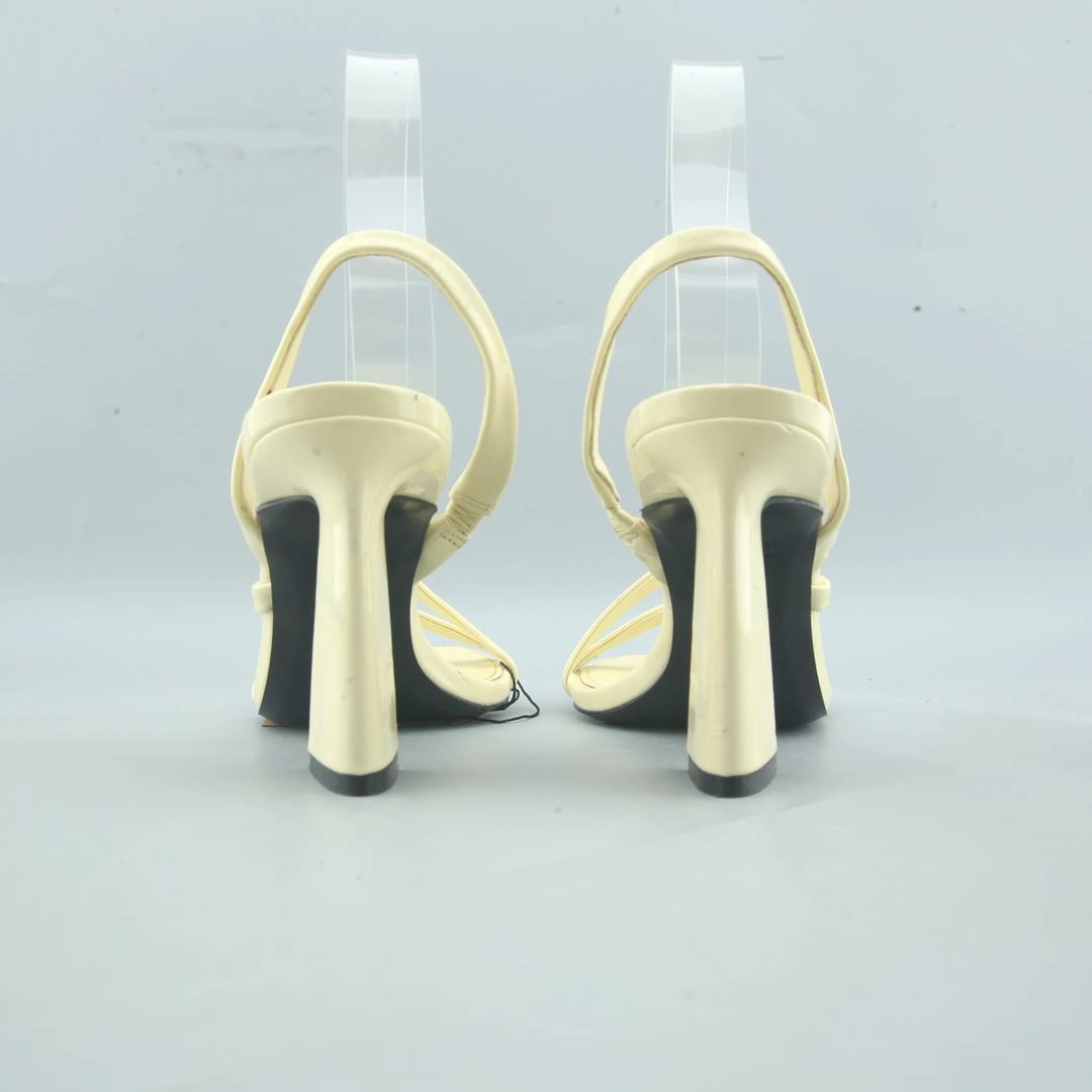 Ladies Shoes High Heels ZARA. .