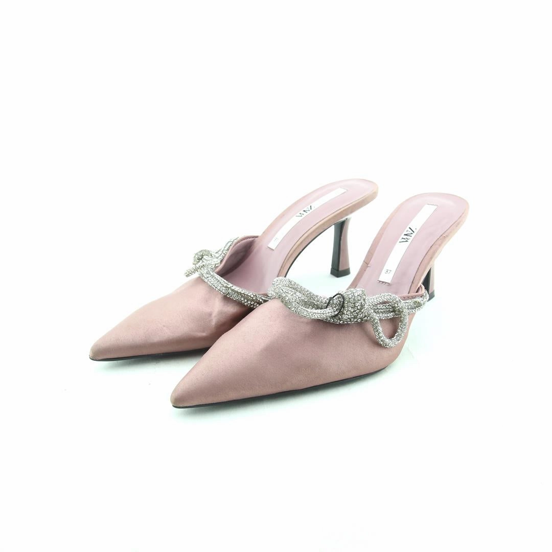 Strappy High Heel Sandals ZARA. .