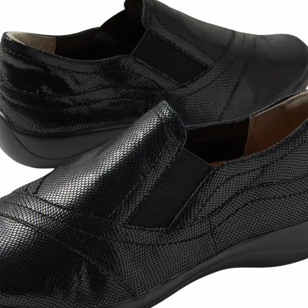 Ziera Java Black Lizard Slip-On (Women's) Best Long Distance Running Shoes Flat Feet